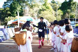 BIB: 3798
                            <button type="button" onclick="openModal(19047500)" class="btn btn-primary btn-sm float-right btn-popup" data-toggle="modal" data-target=".modal-high-quality">
                        <i class="fas fa-shopping-cart"></i> Add to Cart
                    </button>
                                            <button type="button" onclick="isThisMe(19047500, true)" class="btn btn-success btn-sm float-right btn-popup btn-isme hidden" data-toggle="tooltip" data-placement="bottom" title="นี่คือรูปของคุณใช่ไหม คลิกที่นี่เพื่อเอาเข้าอัลบั้ม">
                        <i class="fas fa-plus"></i> Add to album
                    </button>
                    <button type="button" onclick="isThisMe(19047500, false)" class="btn btn-warning btn-sm float-right btn-popup btn-isnotme hidden">
                        <i class="fas fa-ban"></i> Remove from album
                    </button>